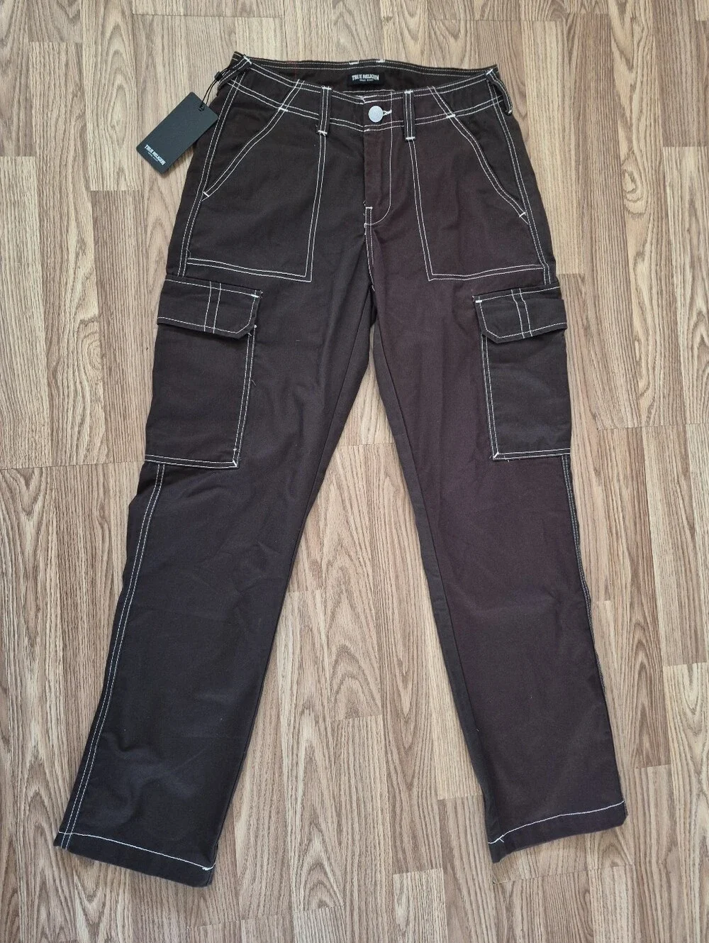 True Religion Men's Brown Baggy SN Cargo Pants with White Stitching Brand new.